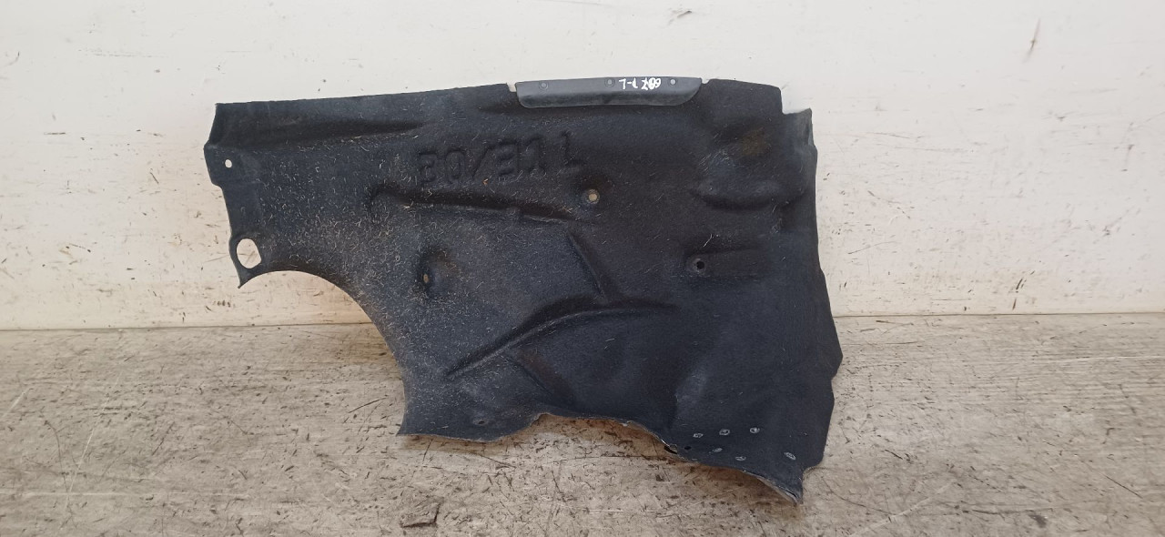 UNUTRASNJI BLATOBRAN BMW SERIJA 3 (F30/F31) > 15-18 517