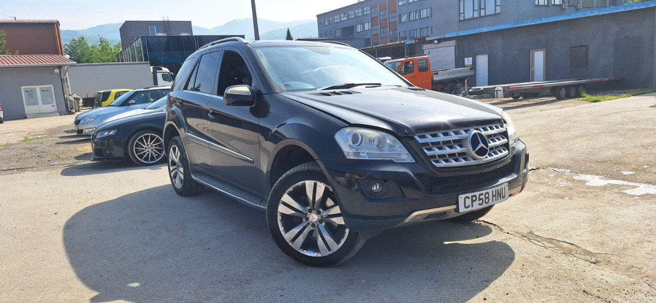 DIJELOVI MERCEDES ML (W164) > 08-11 3.0 Dizel 642940 MOTOR