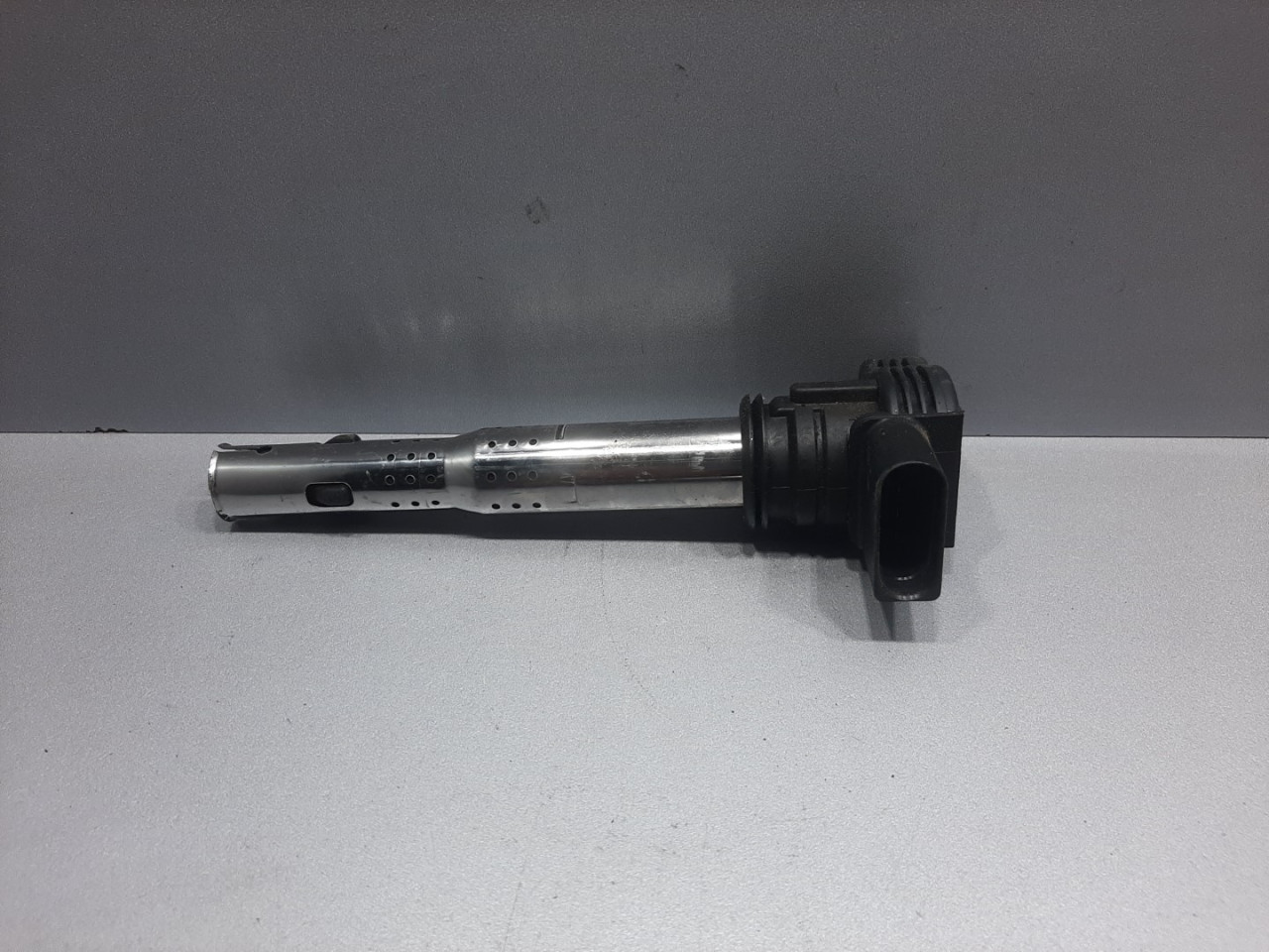 DIJELOVI BOMBINA AUDI A3 > 03-08 07K905715F