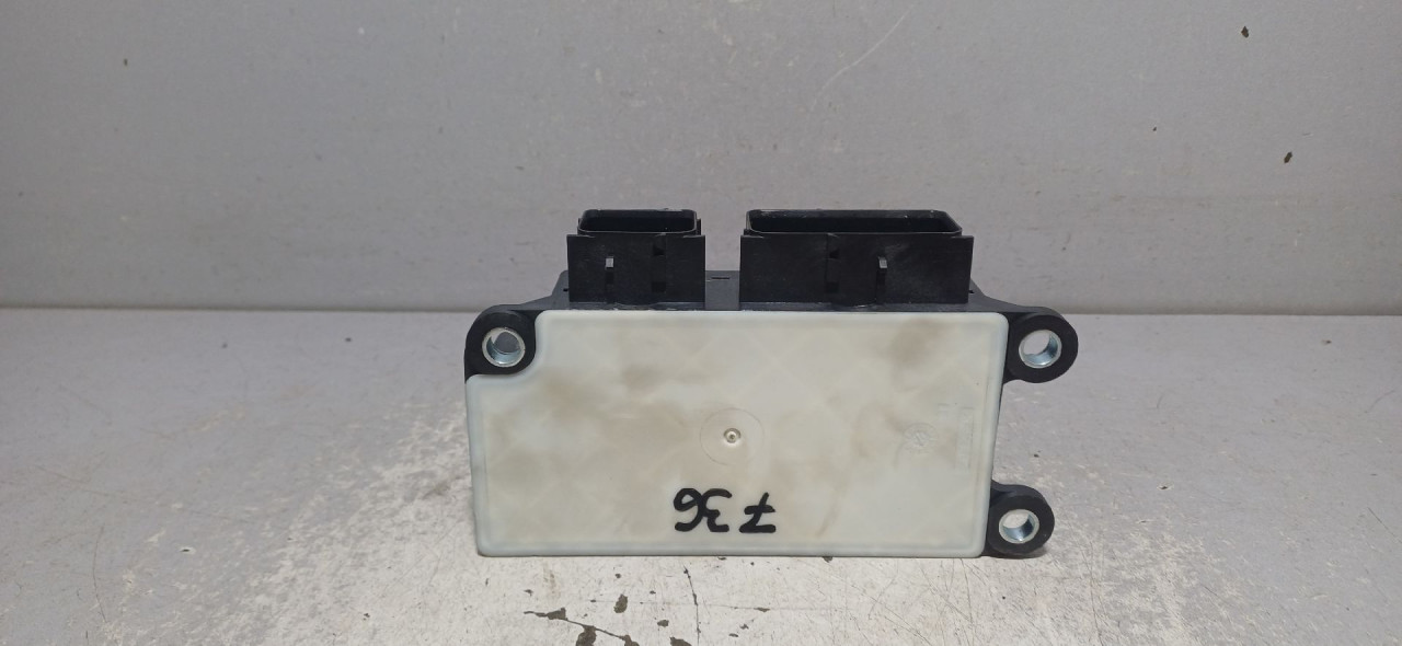 DIJELOVI ELEKTRONIKA MODUL OPEL INSIGNIA > 17-19 2.0 13518658