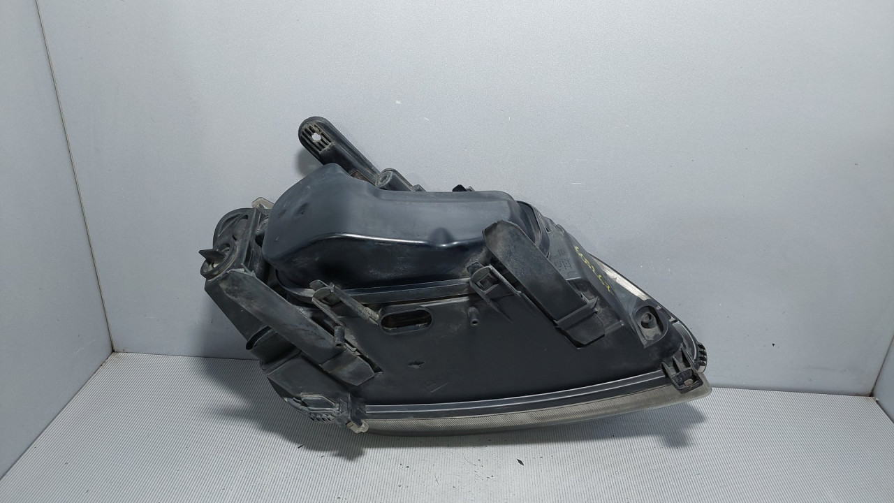DIJELOVI FAR FORD C-MAX > 03-07 27060001