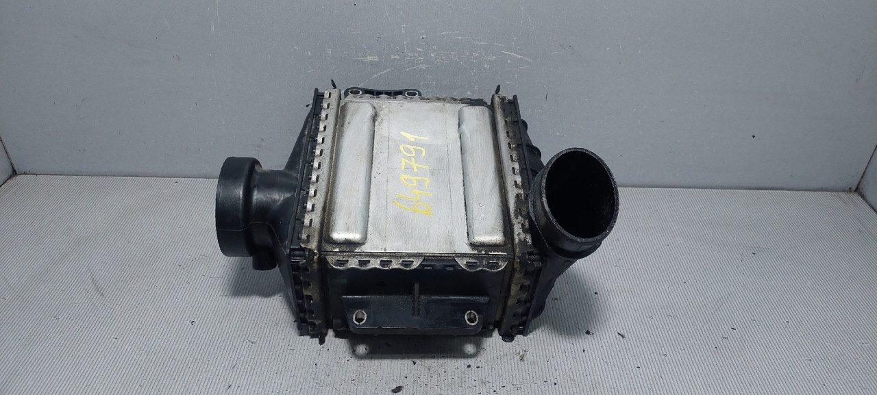 INTERKULER MERCEDES C KLASA (W205/S205) > 18-21 A651090