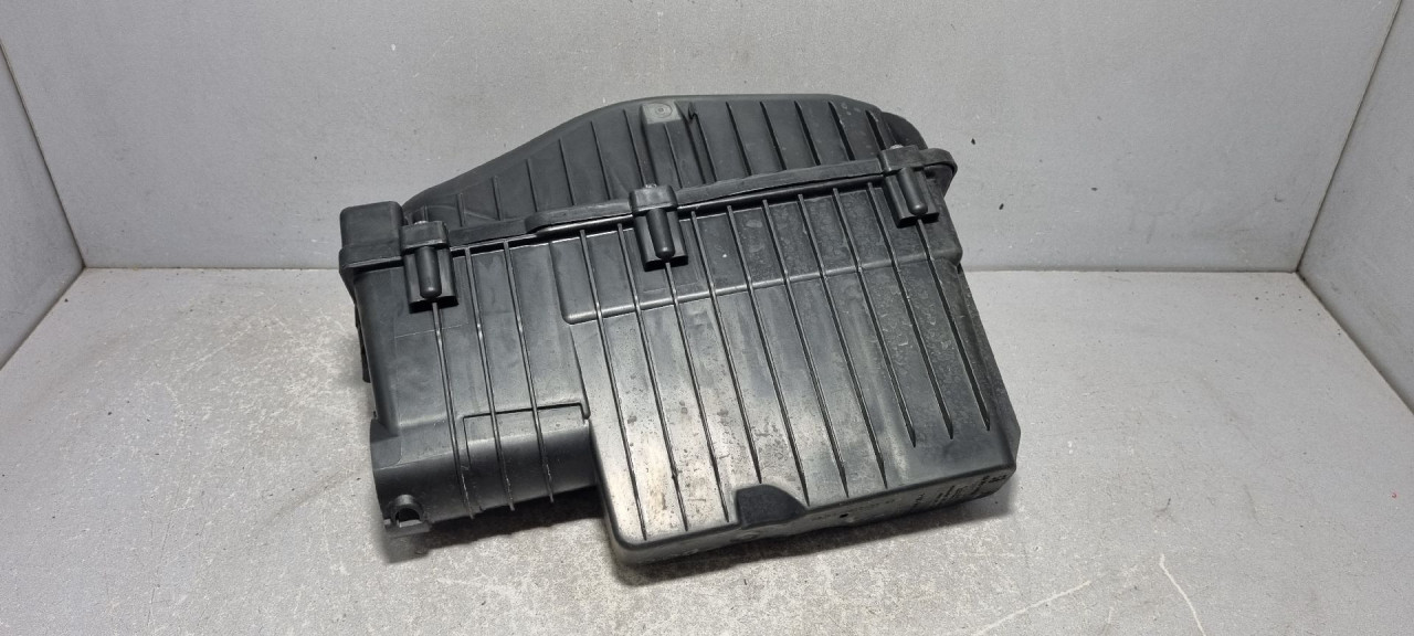 KUCISTE FILTERA ZRAKA PEUGEOT 208 > 12-15 9670851880
