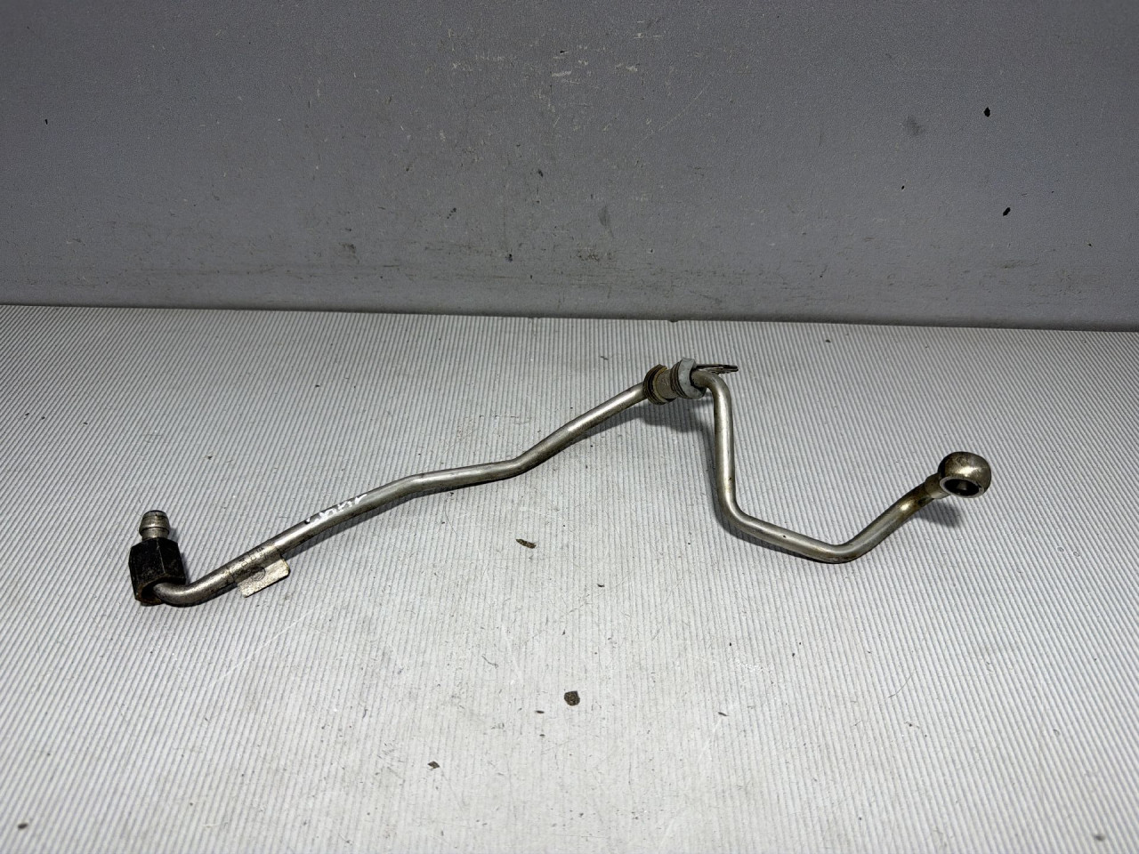 DIJELOVI CRIJEVO VW GOLF 7 > 12-16 2.0 04L145771H