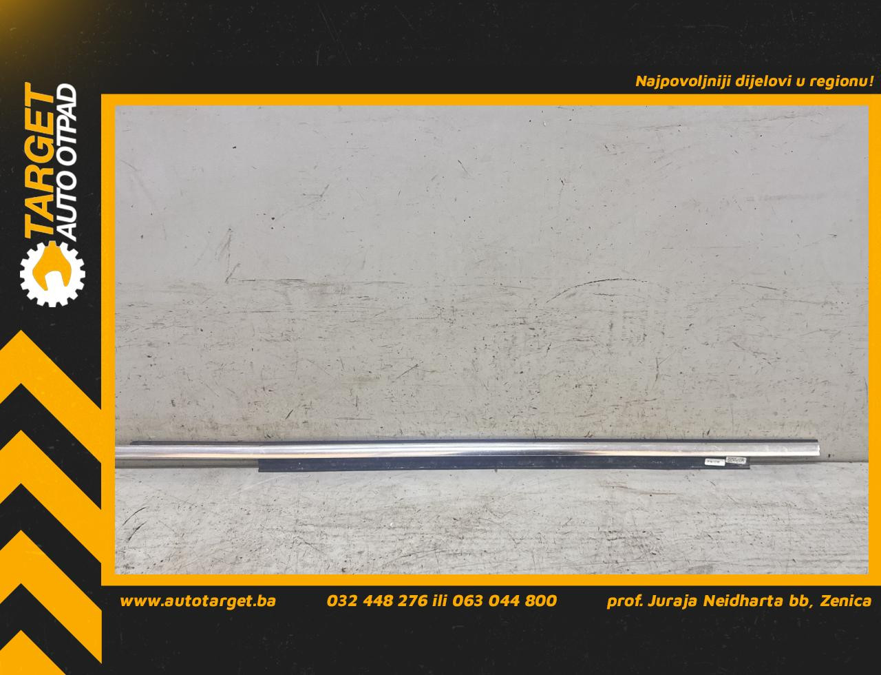 DIJELOVI LAJSNA AUDI A4 (B8) > 12-15 3.0 8K0853283J
