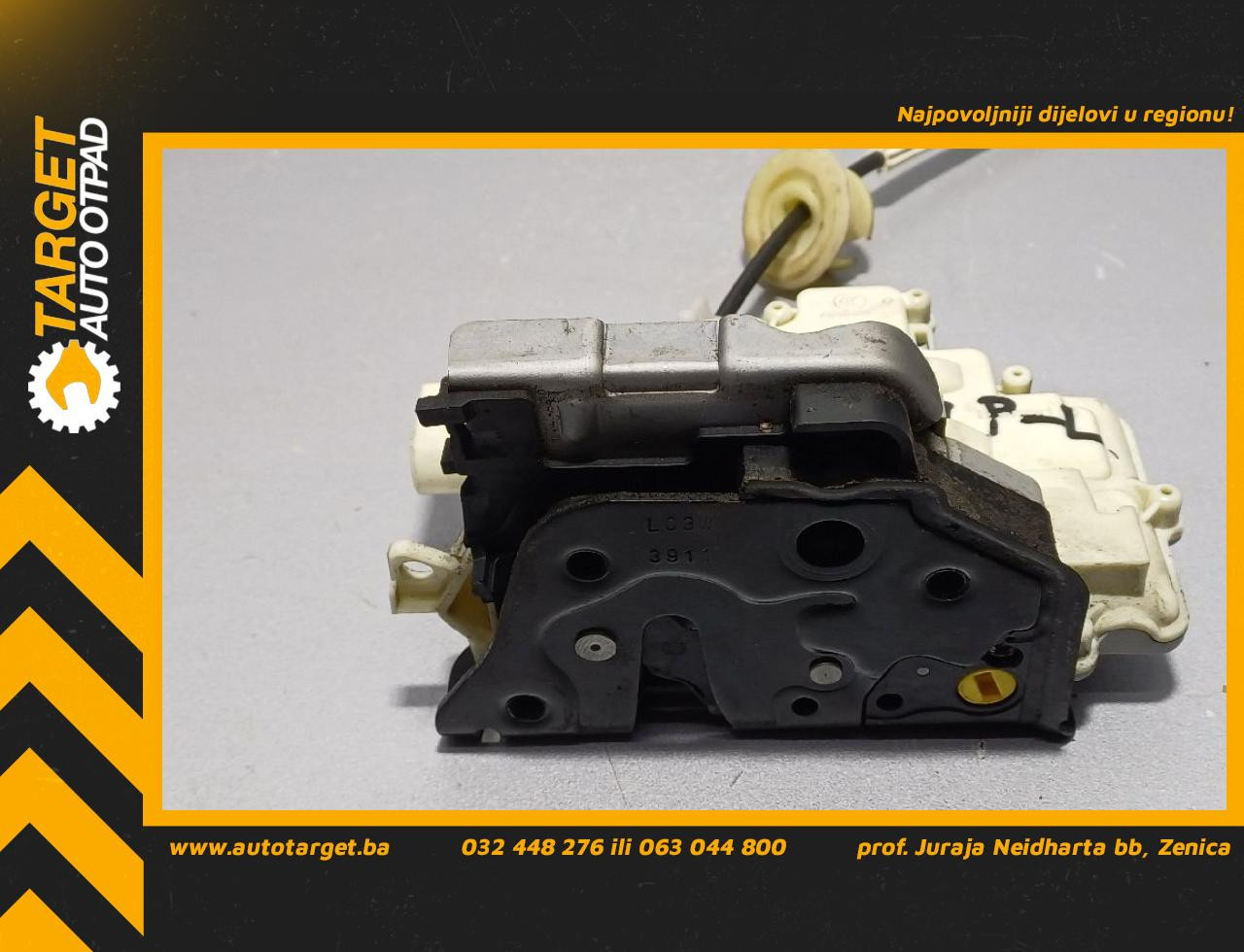 DIJELOVI BRAVA VRATA VW TOUAREG > 11-14 3.0 8J2837015A