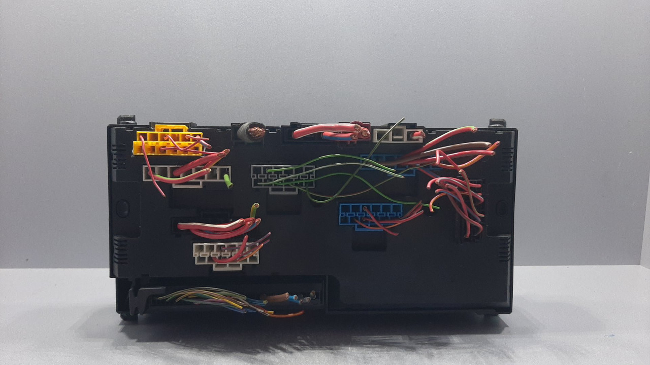 ELEKTRONIKA MODUL BMW SERIJA 5 (F10/F11) > 10-13 921086
