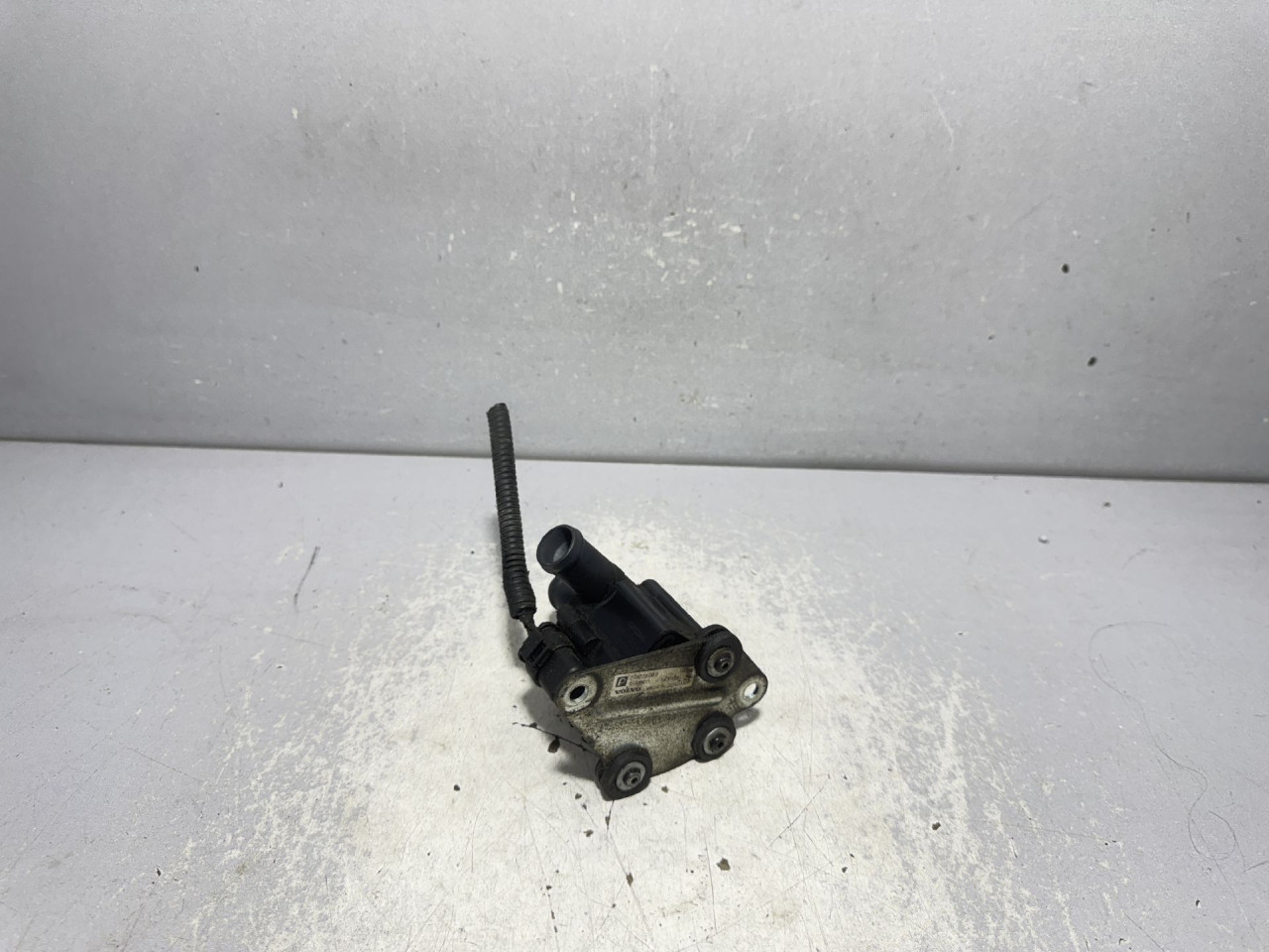POMOCNA PUMPA VODE VOLVO S60/V60 > 14 - 19 518705000