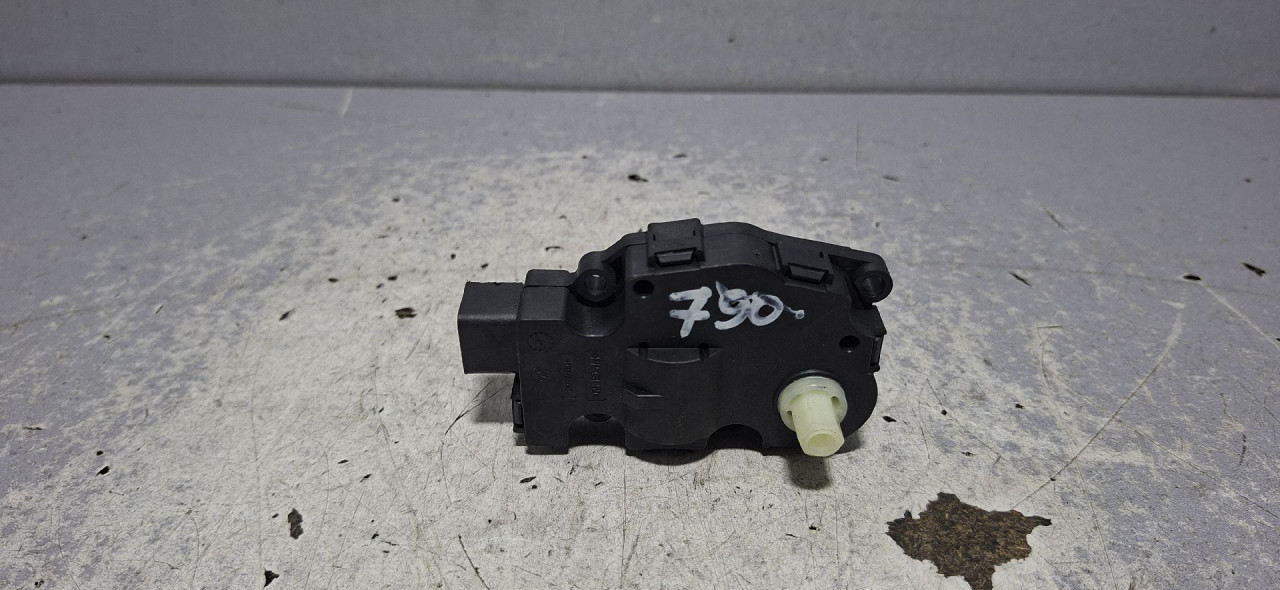 DIJELOVI MOTORIC KLAPNE AUDI A4 (B8) > 12-15 K9749007