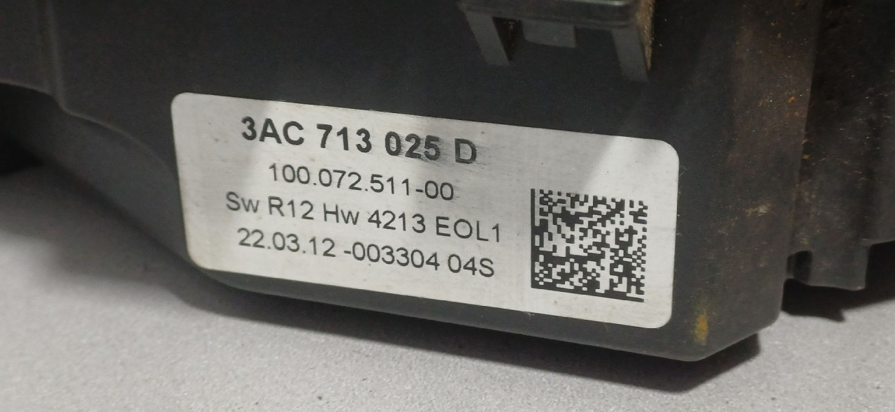 DIJELOVI SALTEBLA VW PASSAT B7 > 10-14 3AC713025D