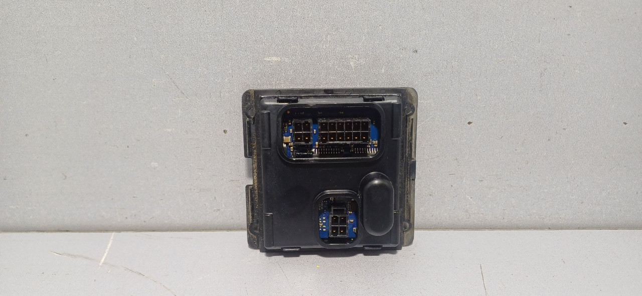 BALAST FARA VW PASSAT B6 > 05-10 7L6941329A