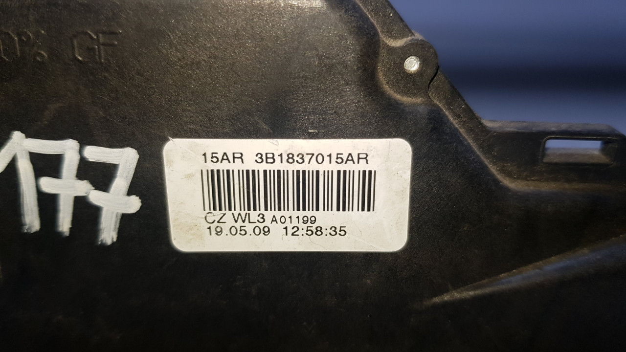 BRAVA VRATA SKODA FABIA > 10-14 3B1837015AR