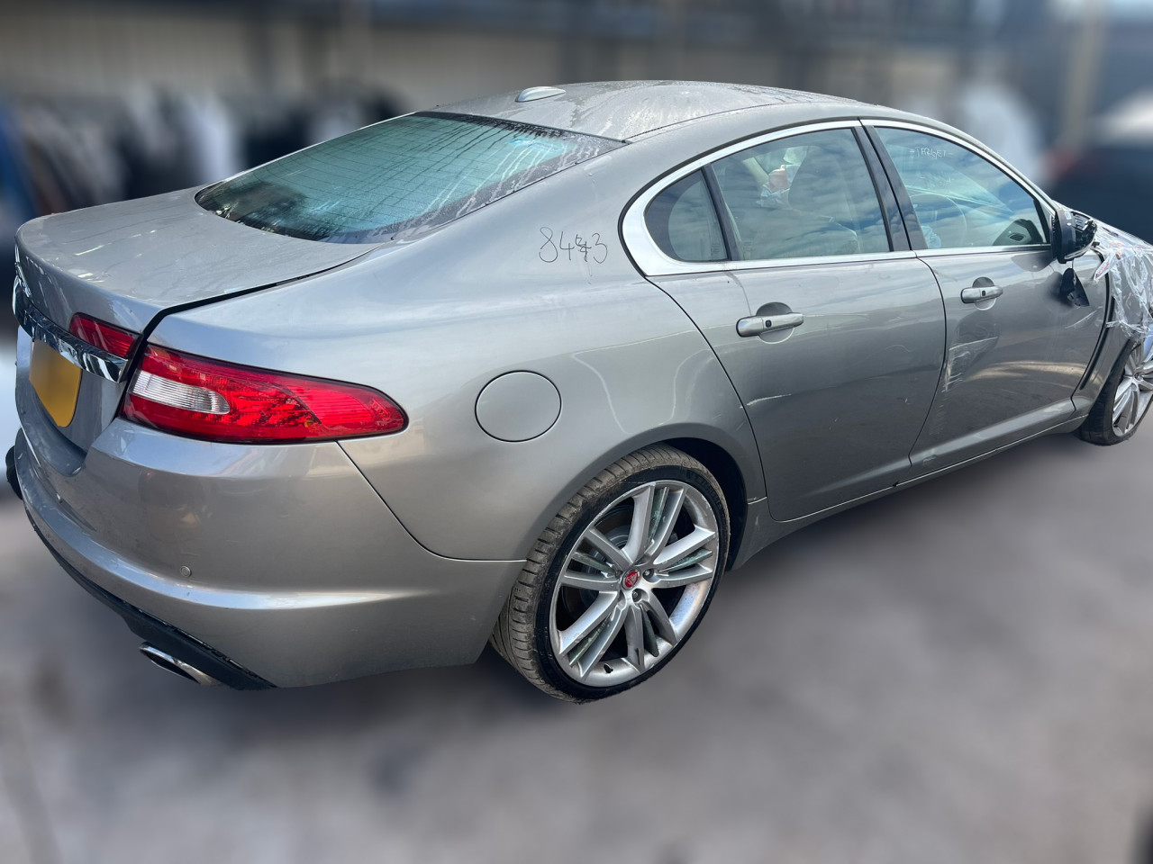 DIJELOVI JAGUAR XF (X250) > 08-15 177 Dizel 306DT MOTOR