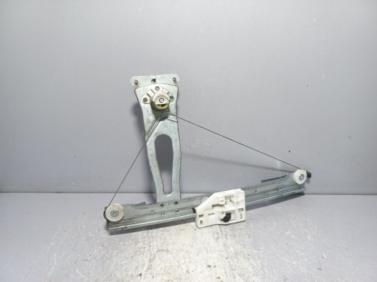 MANUELNI PODIZAC STAKLA CITROEN C3 > 02-05 9680027480