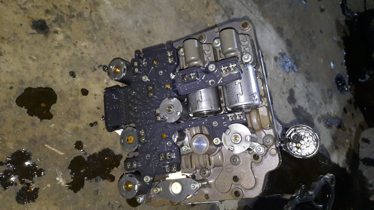 DIJELOVI MEHATRONIKA VW CADDY > 03-10 02E927770AE
