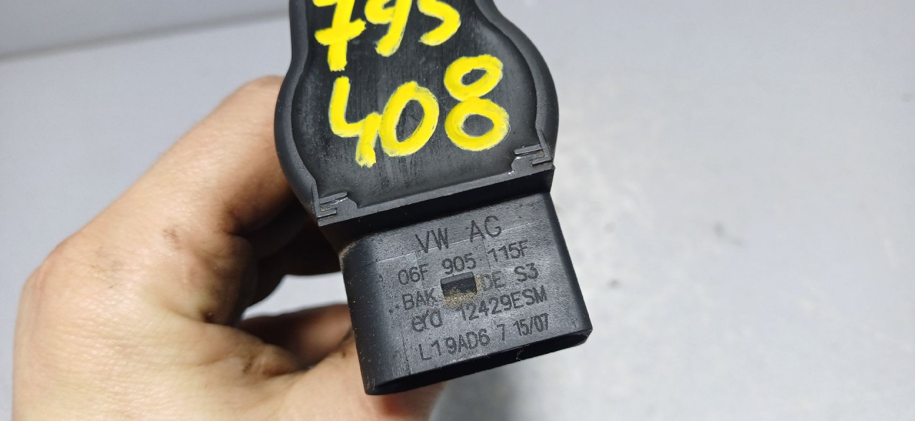 DIJELOVI BOMBINA VW PASSAT B6 > 05-10 06F905115F
