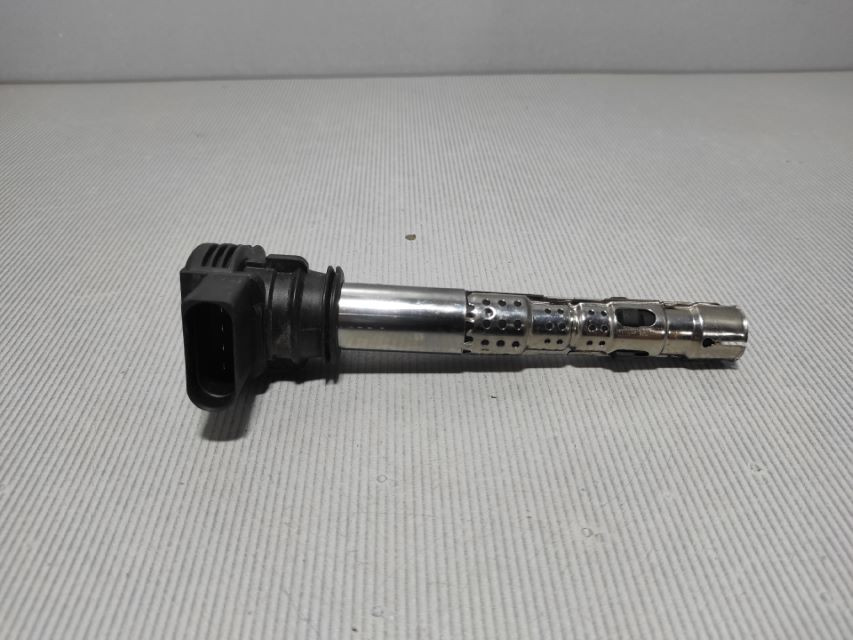 DIJELOVI BOMBINA VW PASSAT B6 > 05-10 06F905115F