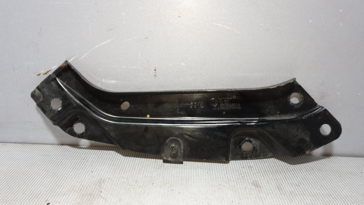 DIJELOVI NOSAC FARA VW POLO > 09-14 6R0805931A