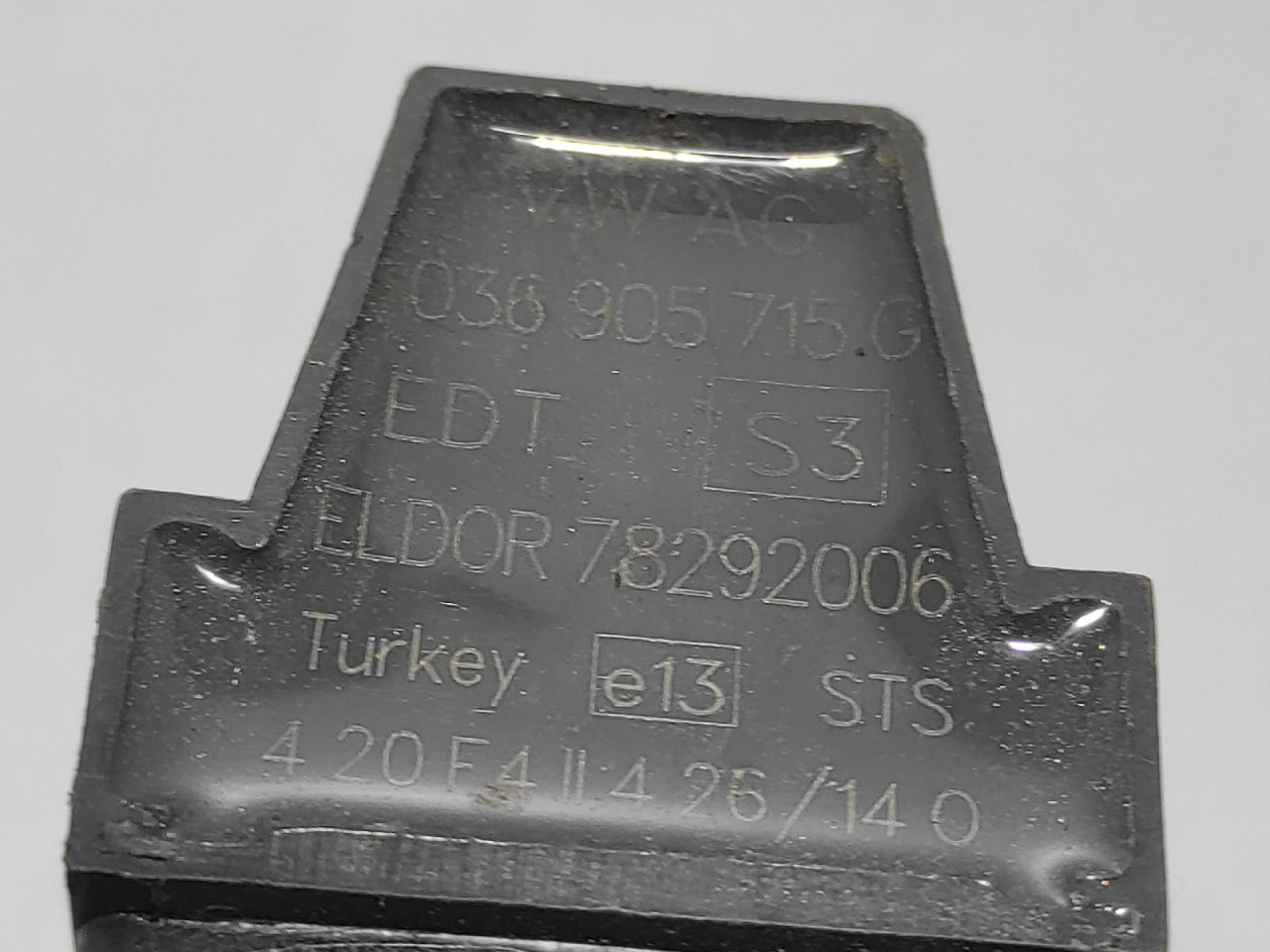 DIJELOVI BOMBINA SKODA FABIA > 07-10 036905715G
