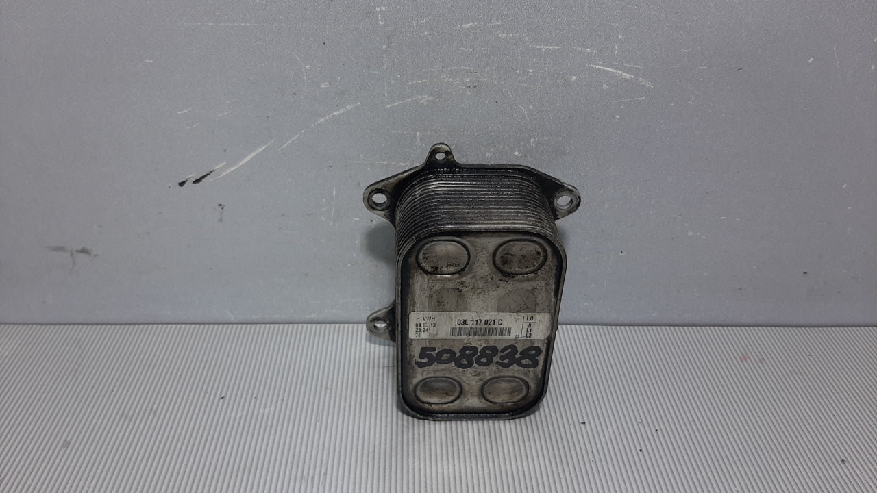 HLADNJAK ULJA VW GOLF 6 > 08-12 03L117021C