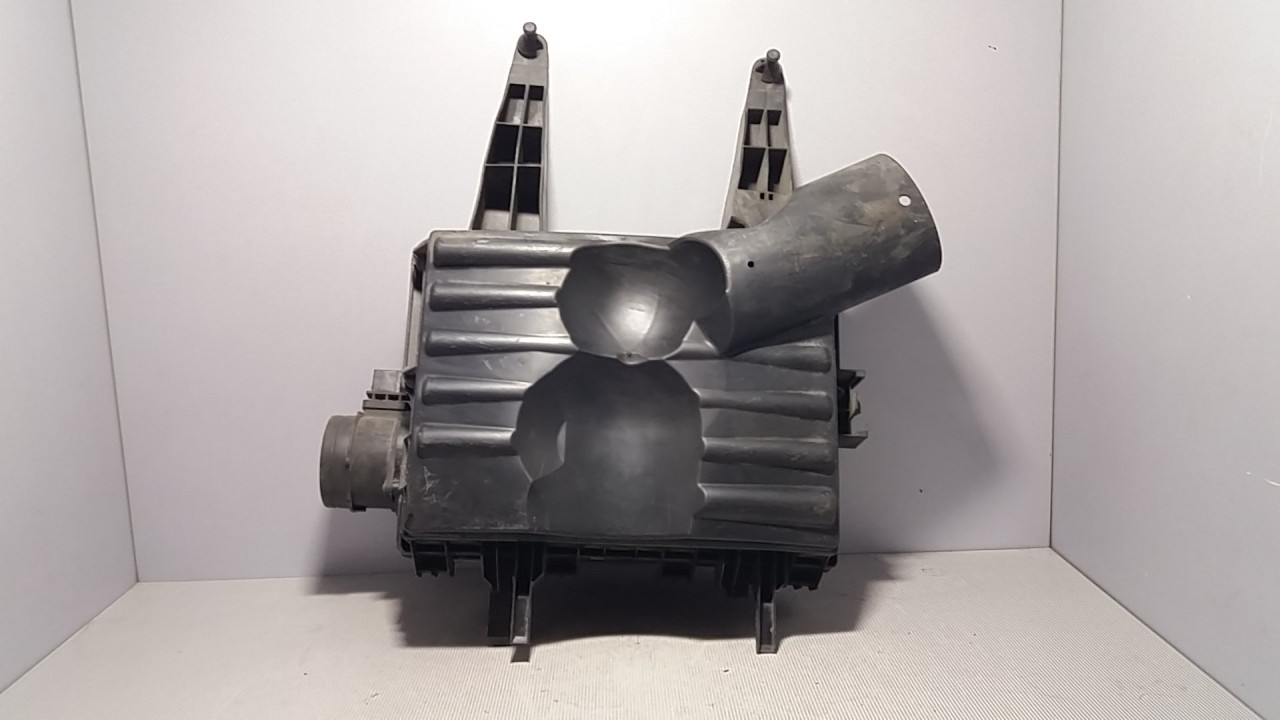 KUCISTE FILTERA ZRAKA VW CRAFTER > 05-11 2E0129601B