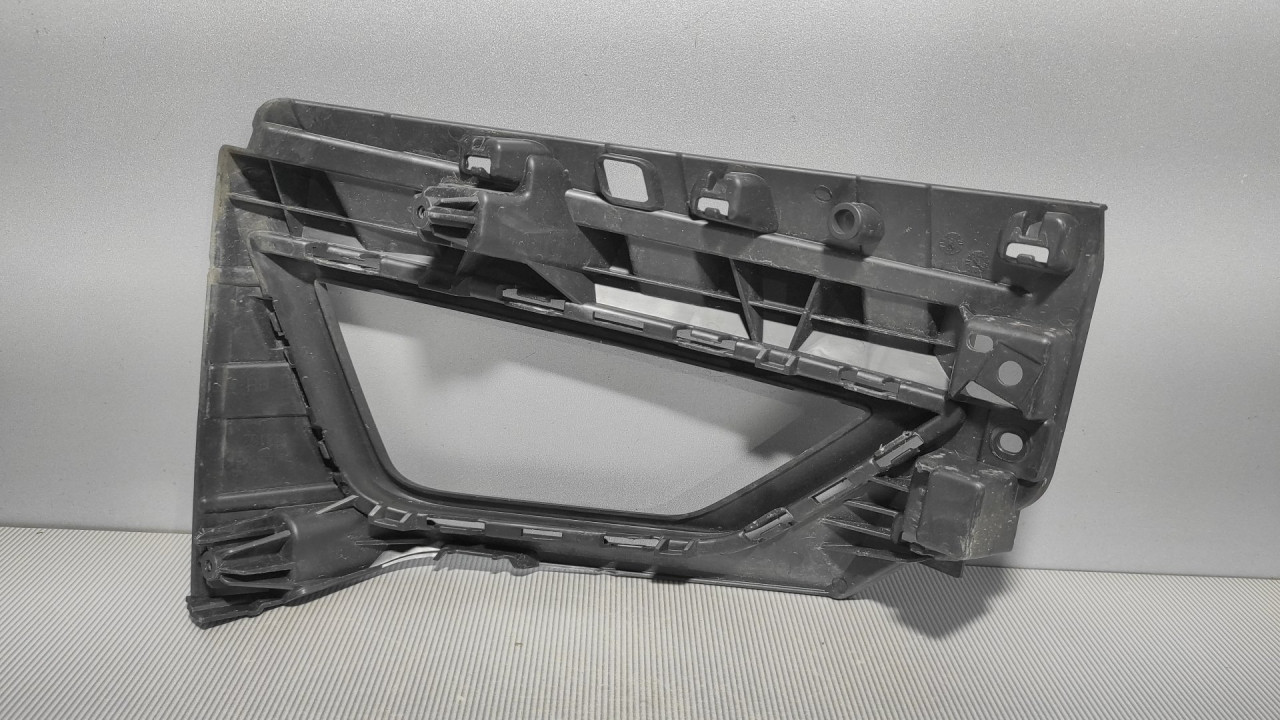 PLASTIKA BRANIKA VW POLO > 17-21 2GS853666A