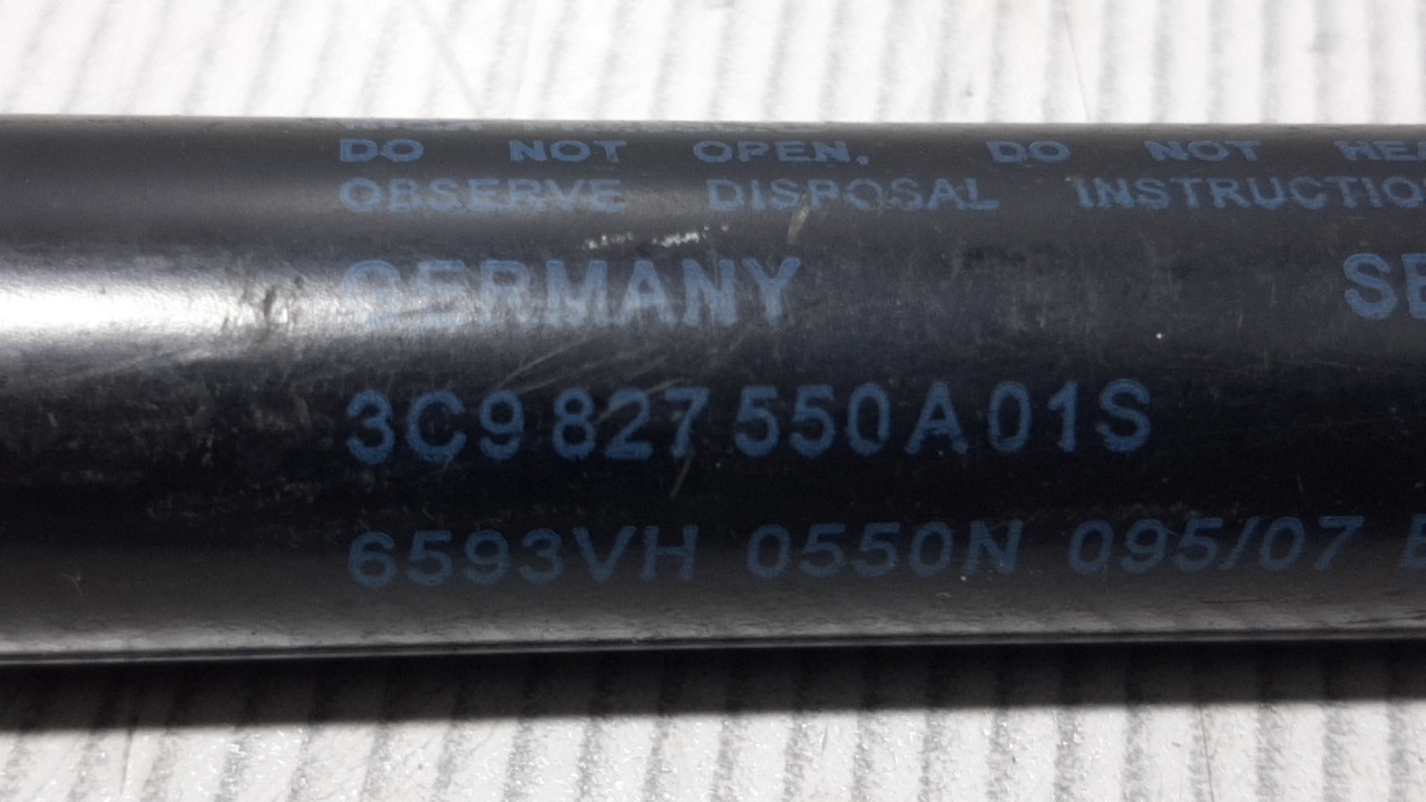 AMORTIZER GEPEKA VW PASSAT B5 > 00-05 3C9827550A