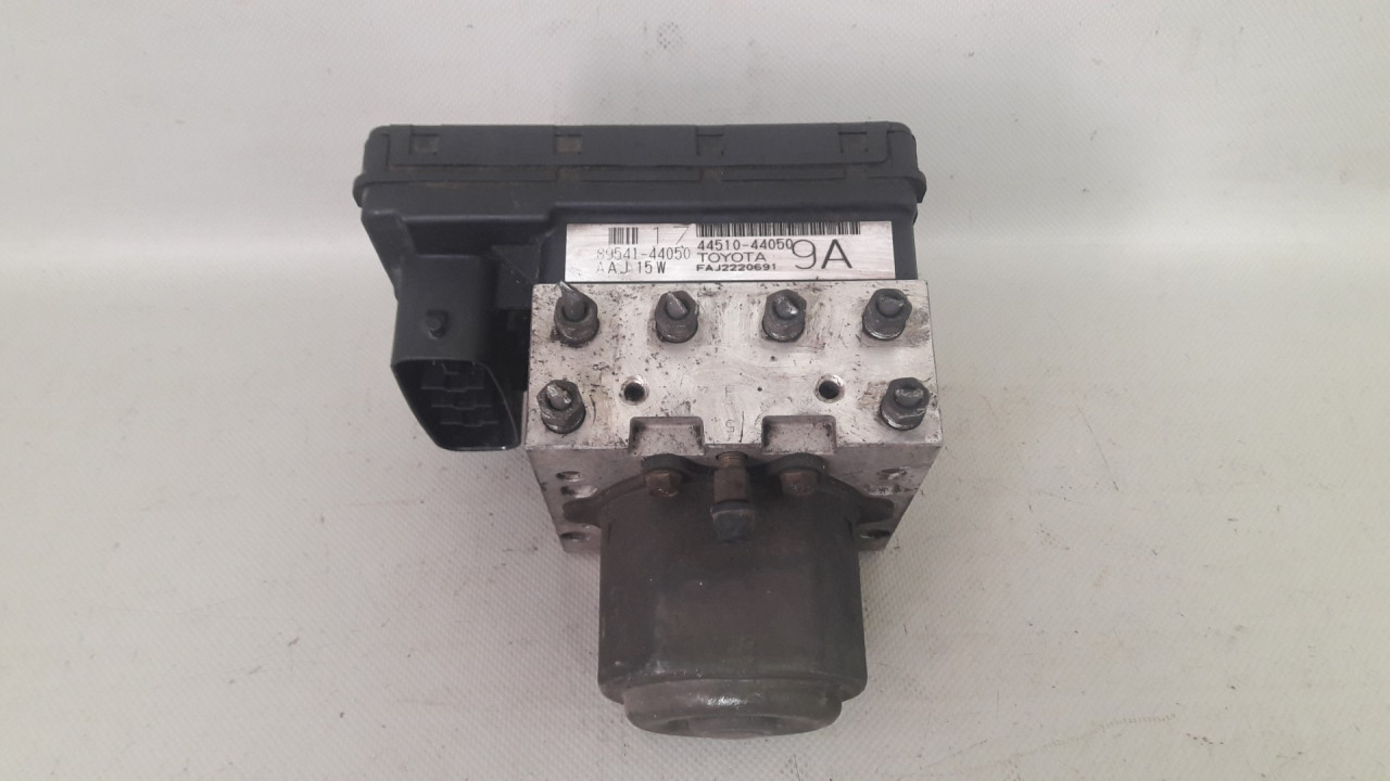 ABS ELEKTRONIKA TOYOTA AVENSIS > 00-03 8954144050 44510