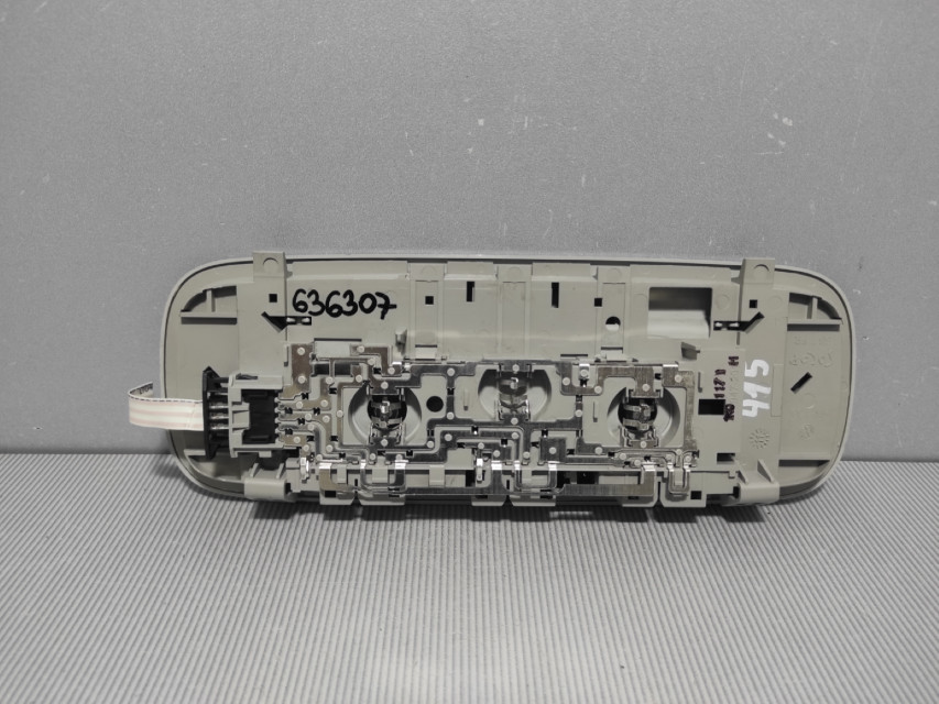 RASVJETA U KABINI VW PASSAT B7 > 10-14 1K0947291H