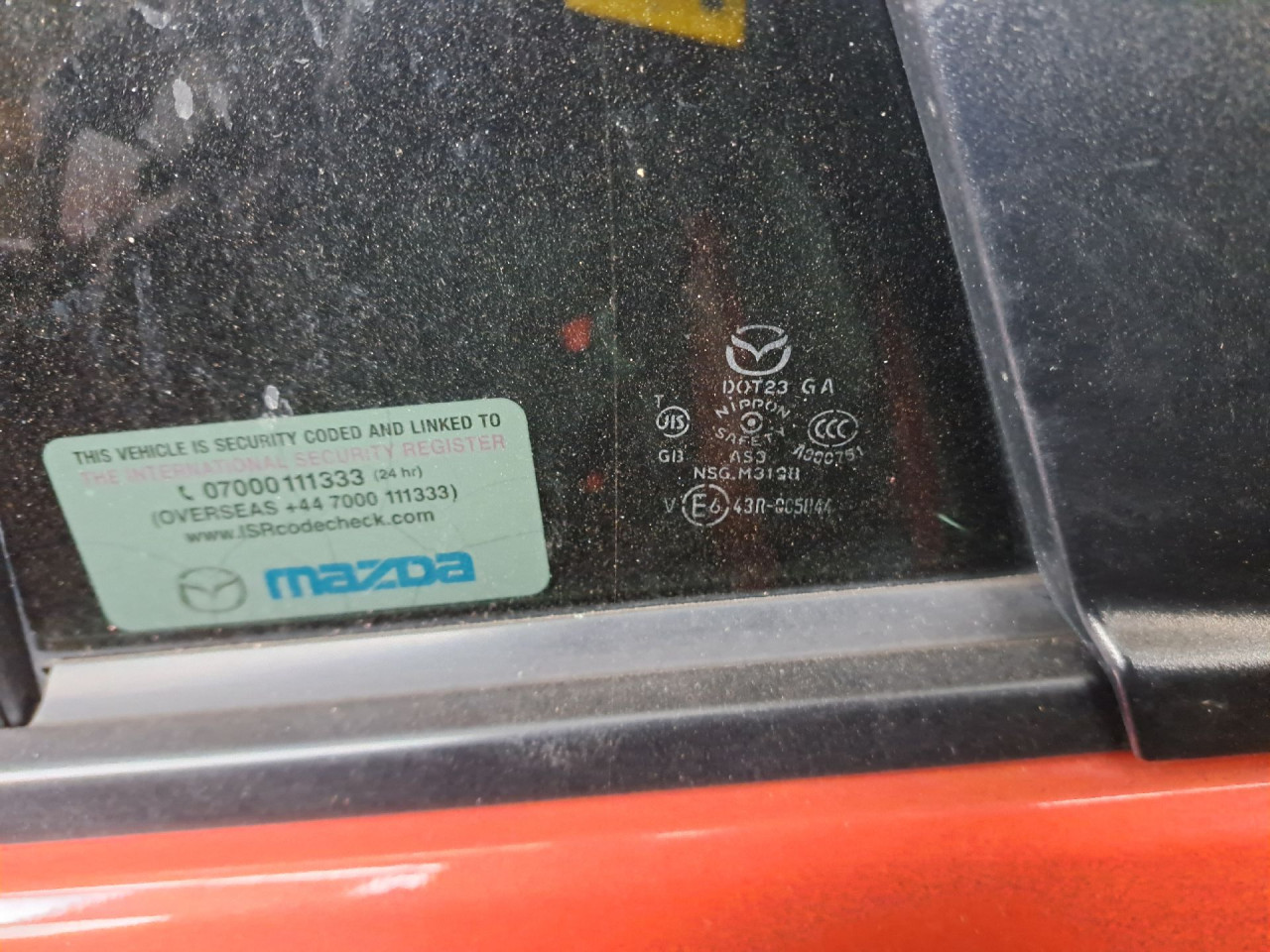 DIJELOVI STAKLO MAZDA CX5 > 12-15