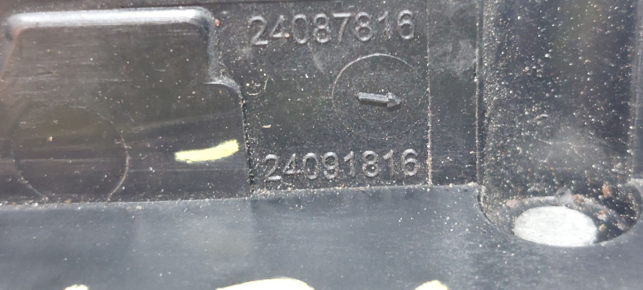 DIJELOVI BRAVA VRATA PEUGEOT 207 > 06-09 24091816