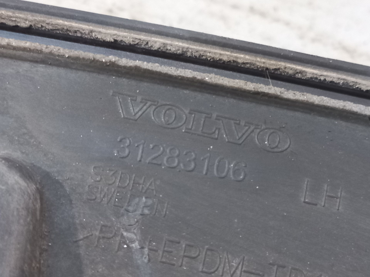 RUB BLATOBRANA VOLVO XC70 > 07-13 31283106
