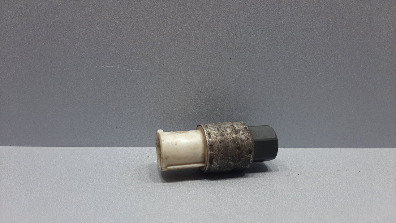 PRESOSTAT KLIME FORD MONDEO > 00-03 95BM19E561AA
