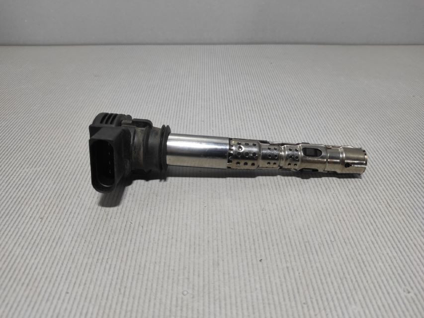 DIJELOVI BOMBINA VW PASSAT B6 > 05-10 06F905115F