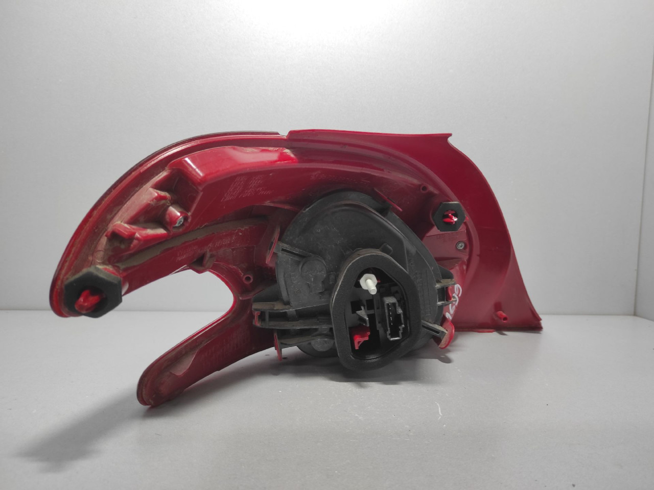 STOP SVJETLO PEUGEOT 208 > 12-15 9672628380