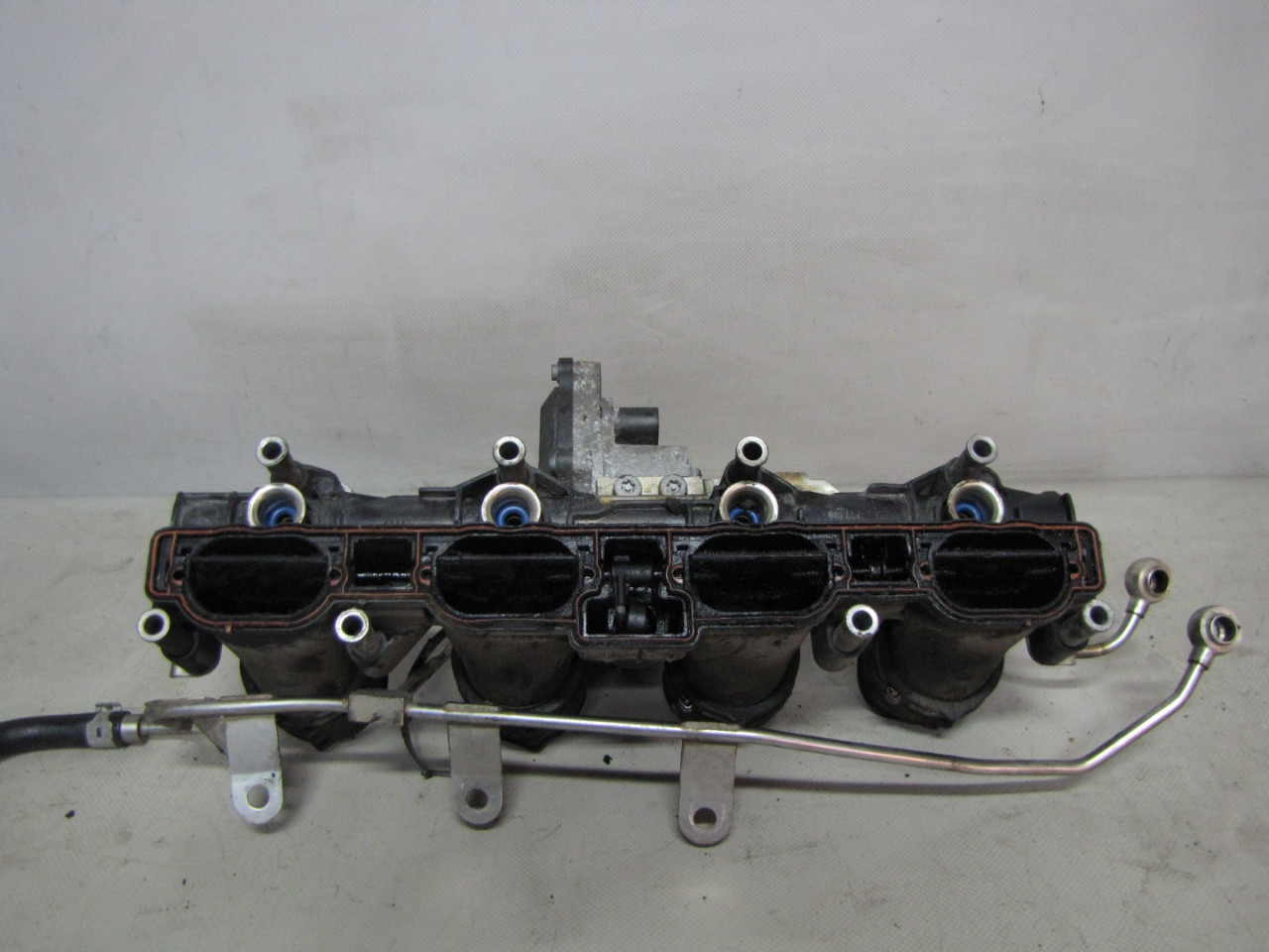 DIJELOVI USISNA GRANA VW GOLF 5 > 03-08
