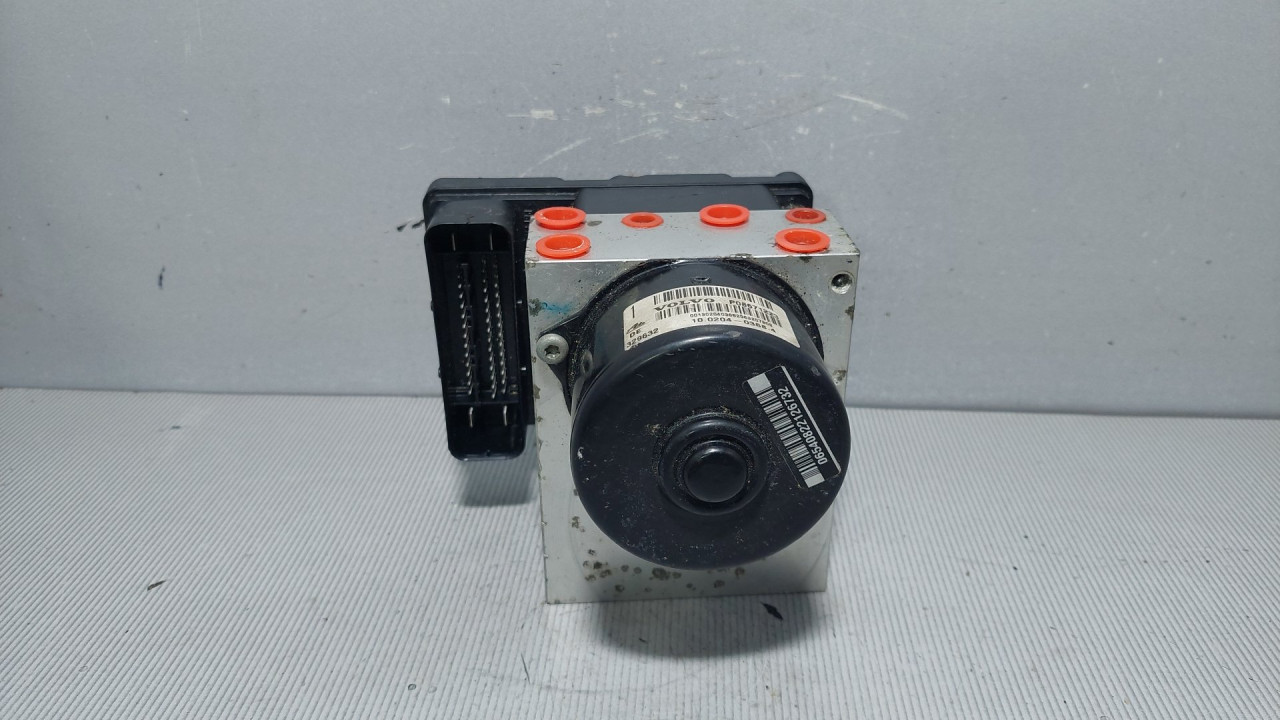 ABS ELEKTRONIKA VOLVO S60 > 00-05 8671224 P08671223