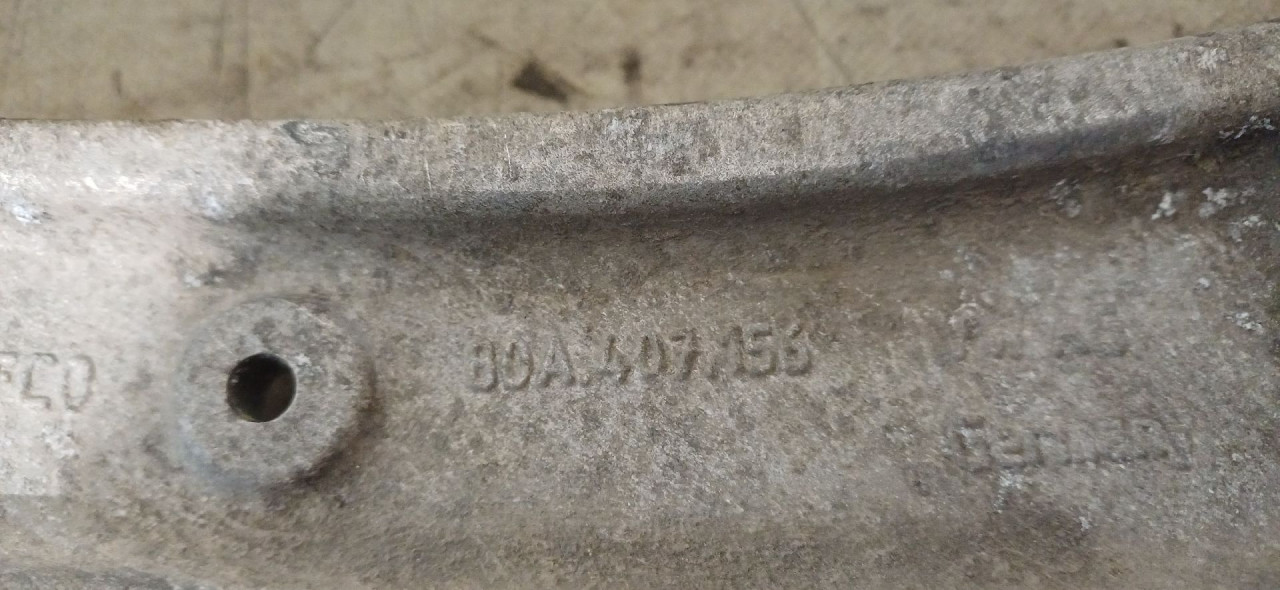 DIJELOVI RAME AUDI Q5 (FY) > 17 - 20  80A407156