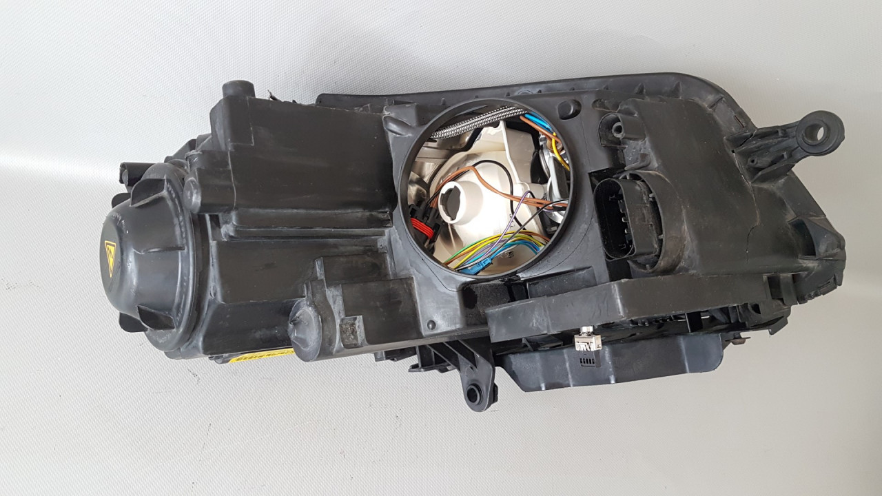 DIJELOVI FAR VW TOURAN > 06-10 7M0941607A