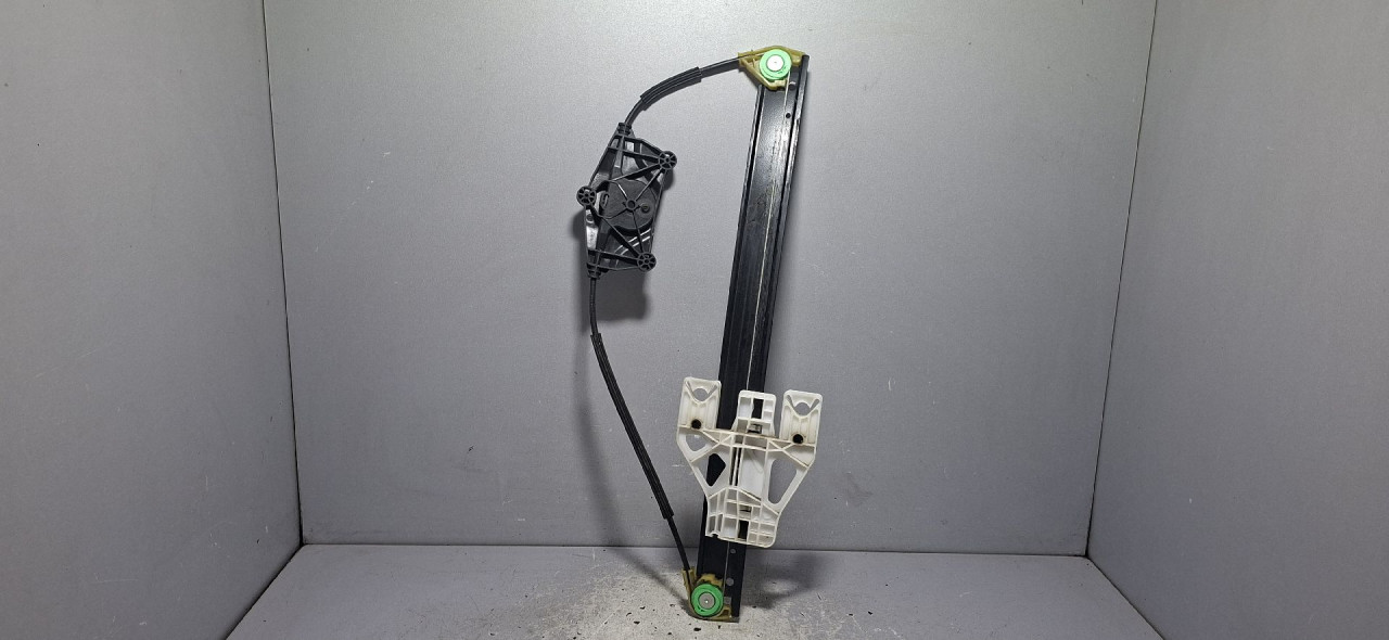 DIJELOVI ELEKTRO PODIZAC STAKLA AUDI Q5 > 12-16 2.0 8R0839461E