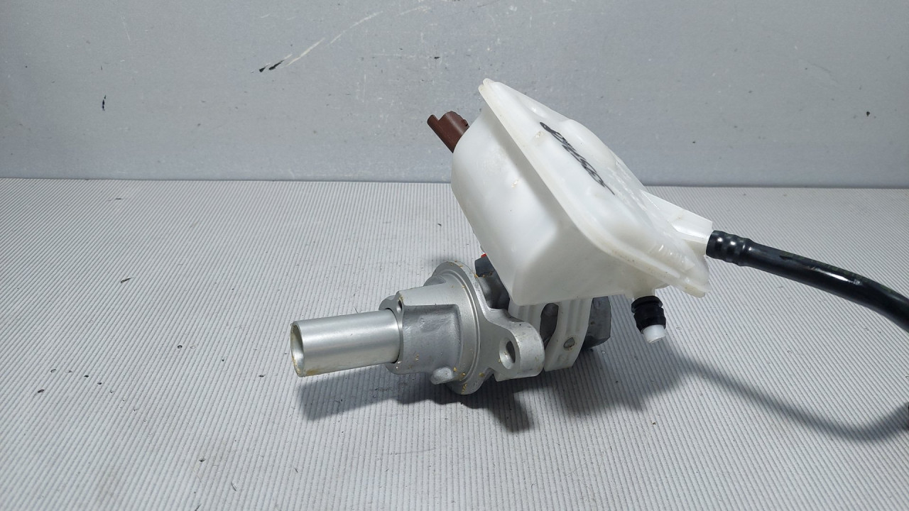 GLAVNI KOCIONI CILINDAR PEUGEOT 308 > 07-11 0204254242