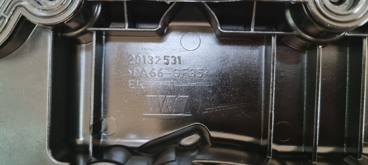 DIJELOVI DEKLO JEEP GRAND CHEROKEE > 17- 20132531