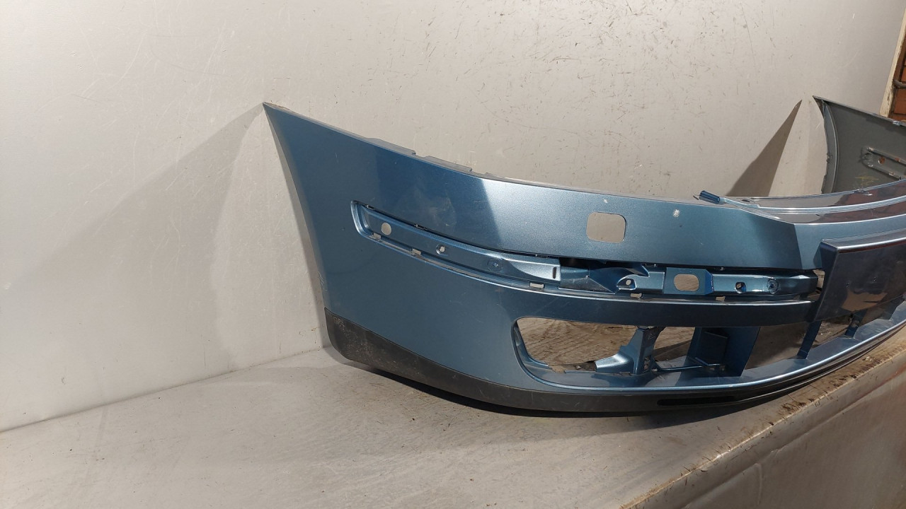 DIJELOVI BRANIK SKODA OCTAVIA > 04-08 1Z0807221