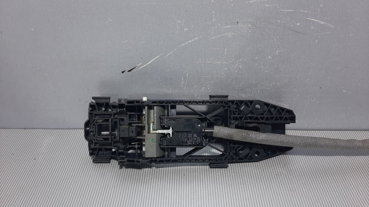 RUCKA VRATA SKODA FABIA > 10-14 5N0837017C