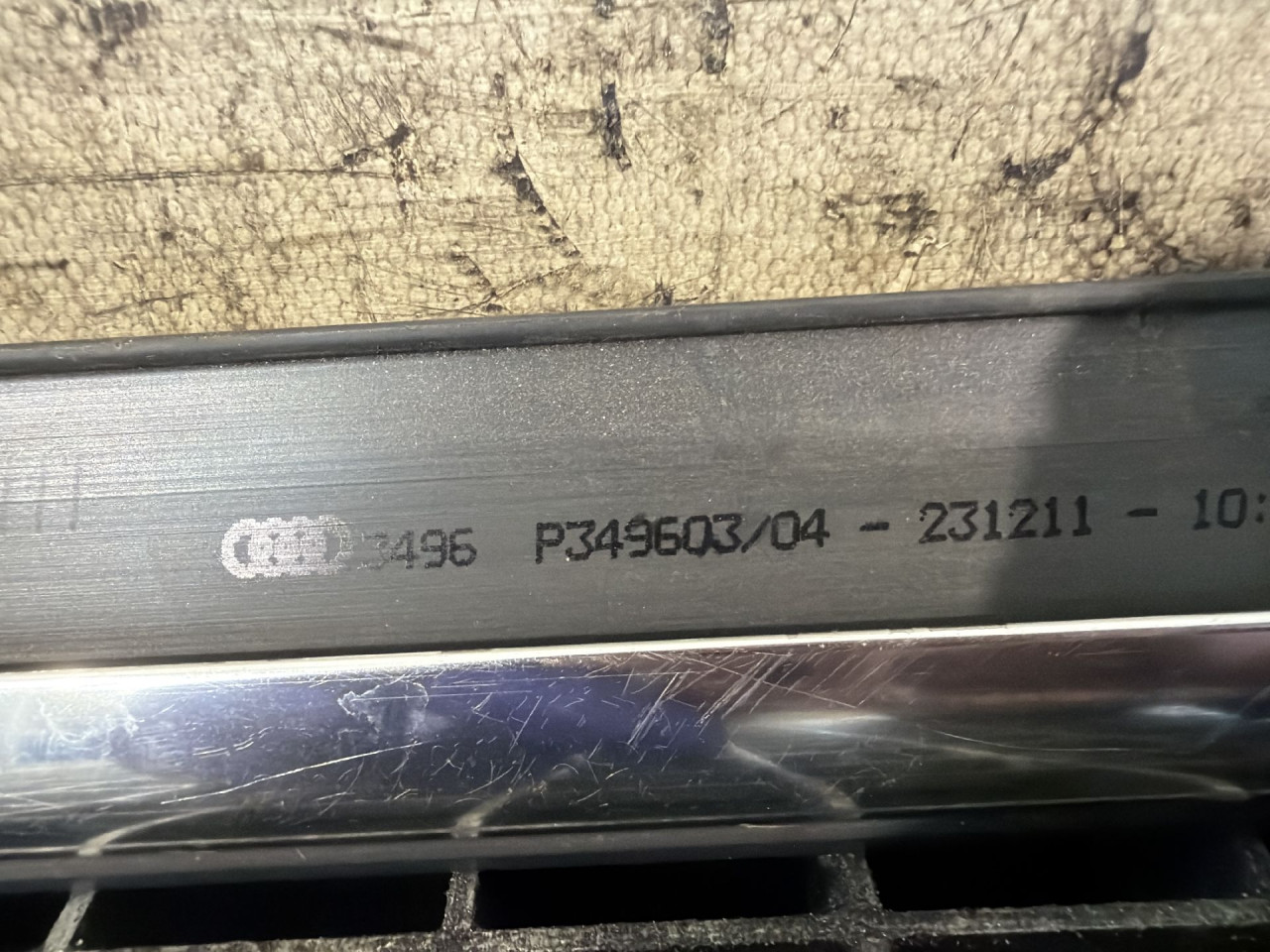DIJELOVI LAJSNA AUDI A6 4G > 11-14 P349603