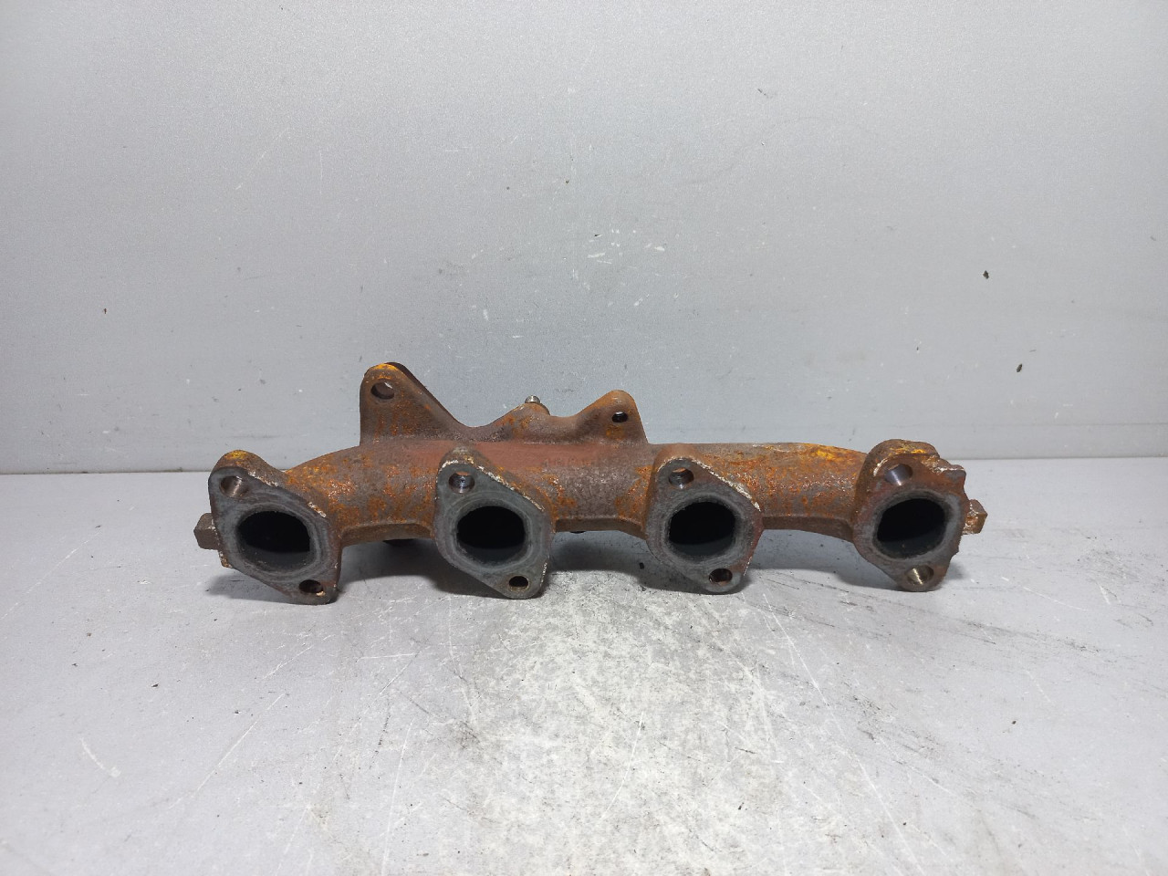 IZDUVNA GRANA NISSAN NV200/EVALIA > 09- 16F28BFM