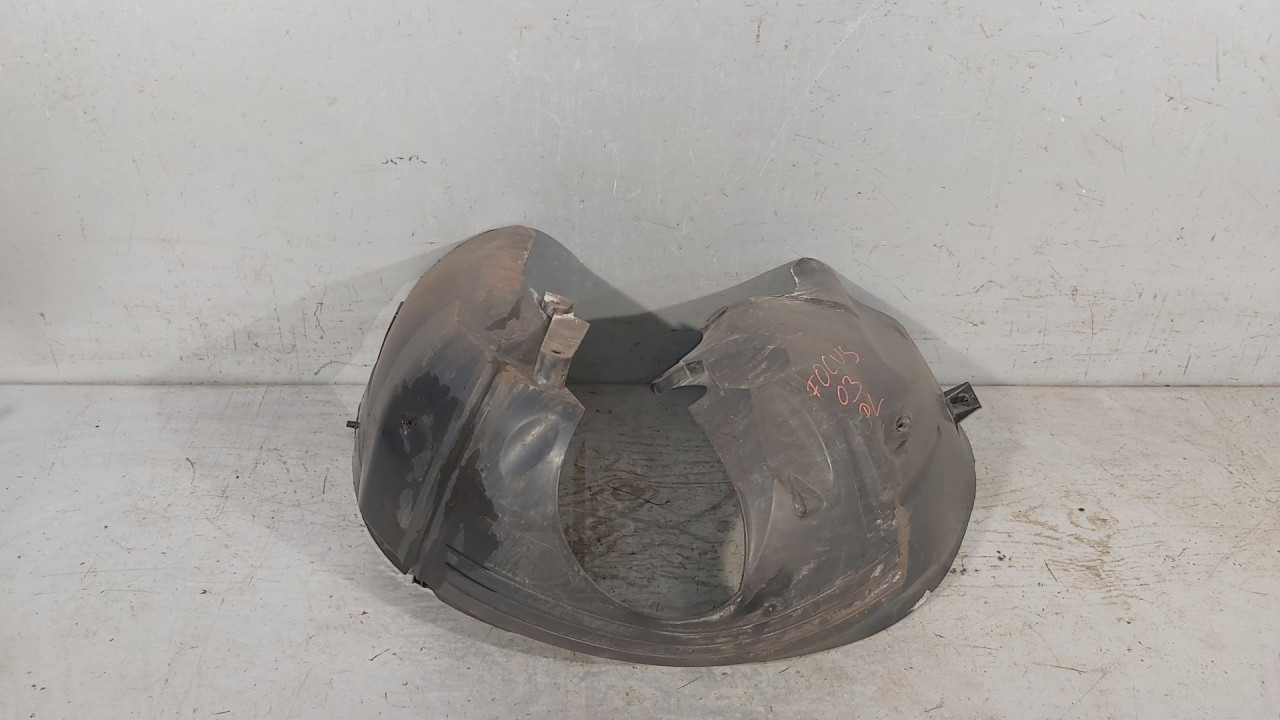 UNUTRASNJI BLATOBRAN FORD FOCUS > 01-05 2M5116115AA