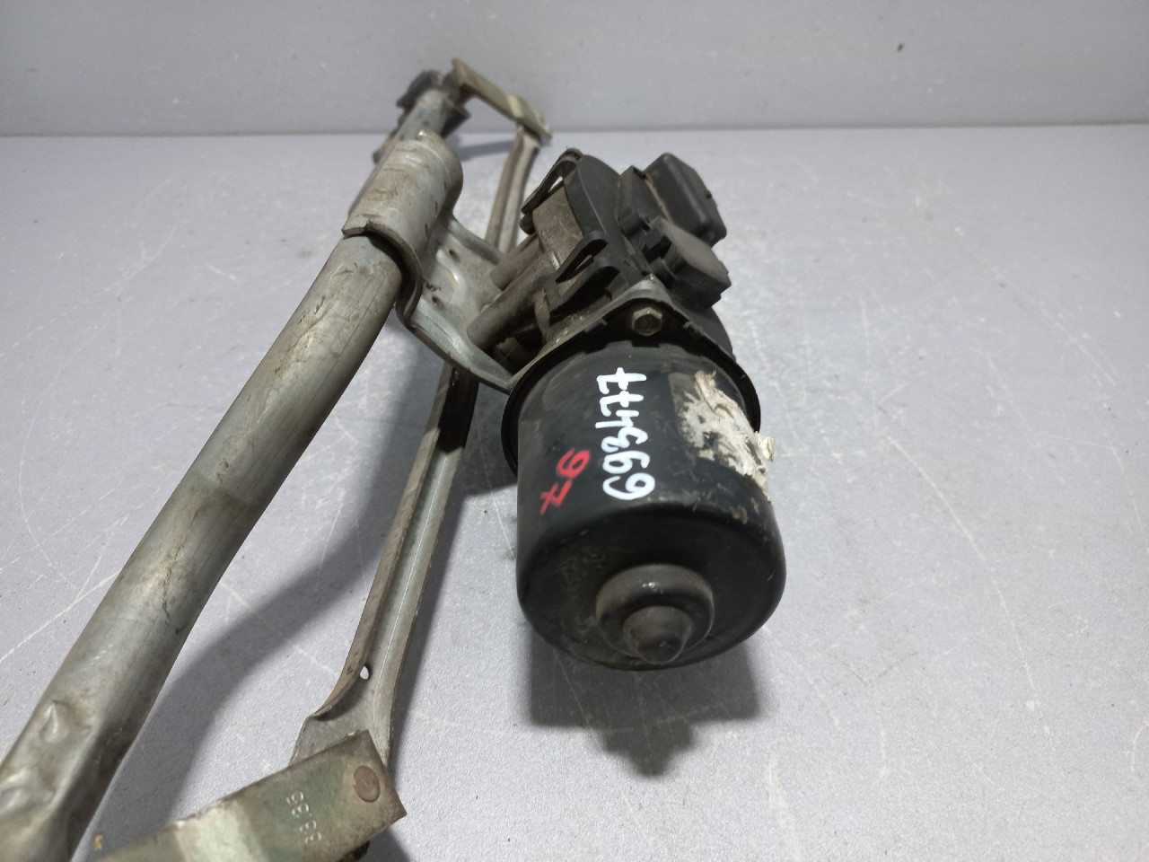 DIJELOVI MOTORIC PREDNJEG BRISACA RENAULT CLIO > 01-04