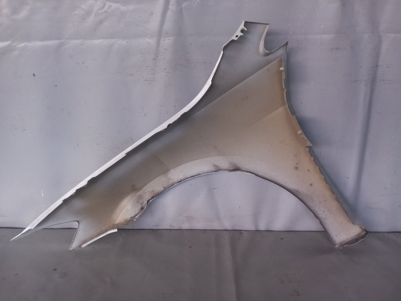 DIJELOVI BLATOBRAN VW GOLF 7 > 12-16 5G0821106B
