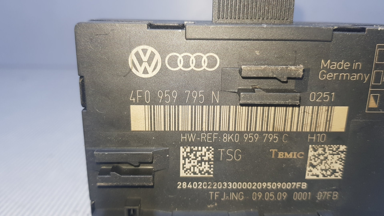 KOMFORT ELEKTRONIKA AUDI A4 (B7) > 04-07 4F0959795N 8K0